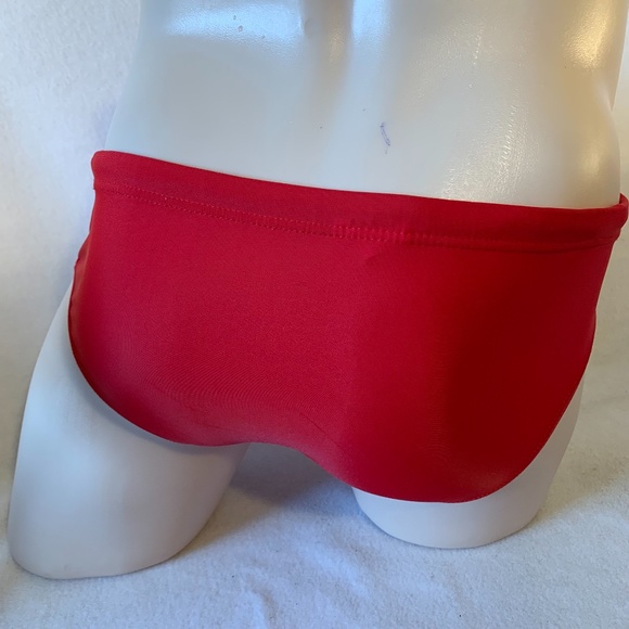 iSwim Swim Briefs 36 Waist 85% polyester / 15% spandex Lined crotch - Picture 3 of 3